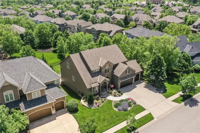 $1,050,000 | 9321 West 156th Place, Overland Park, KS 66221
