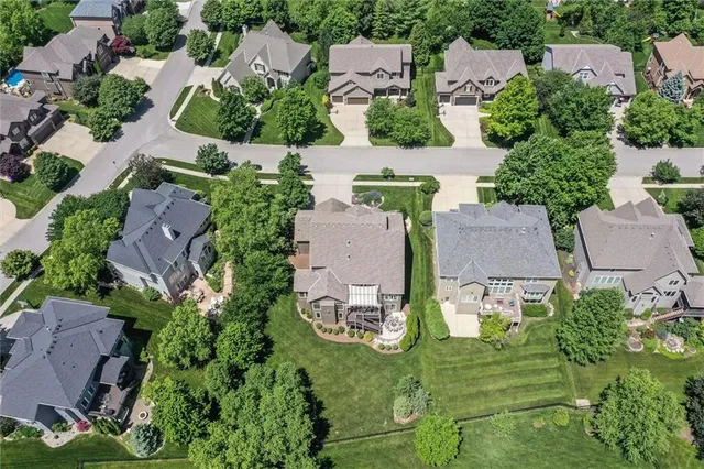 $1,050,000 | 9321 West 156th Place, Overland Park, KS 66221