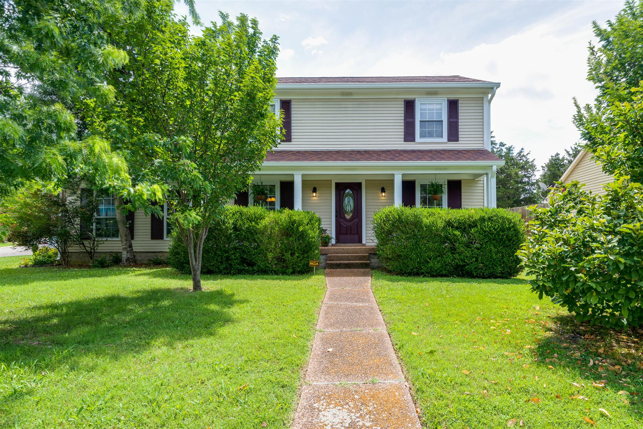 316 Cedarcliff Road Antioch, TN 37013 - Photo 1 of 27 a front view of house with yard and green space