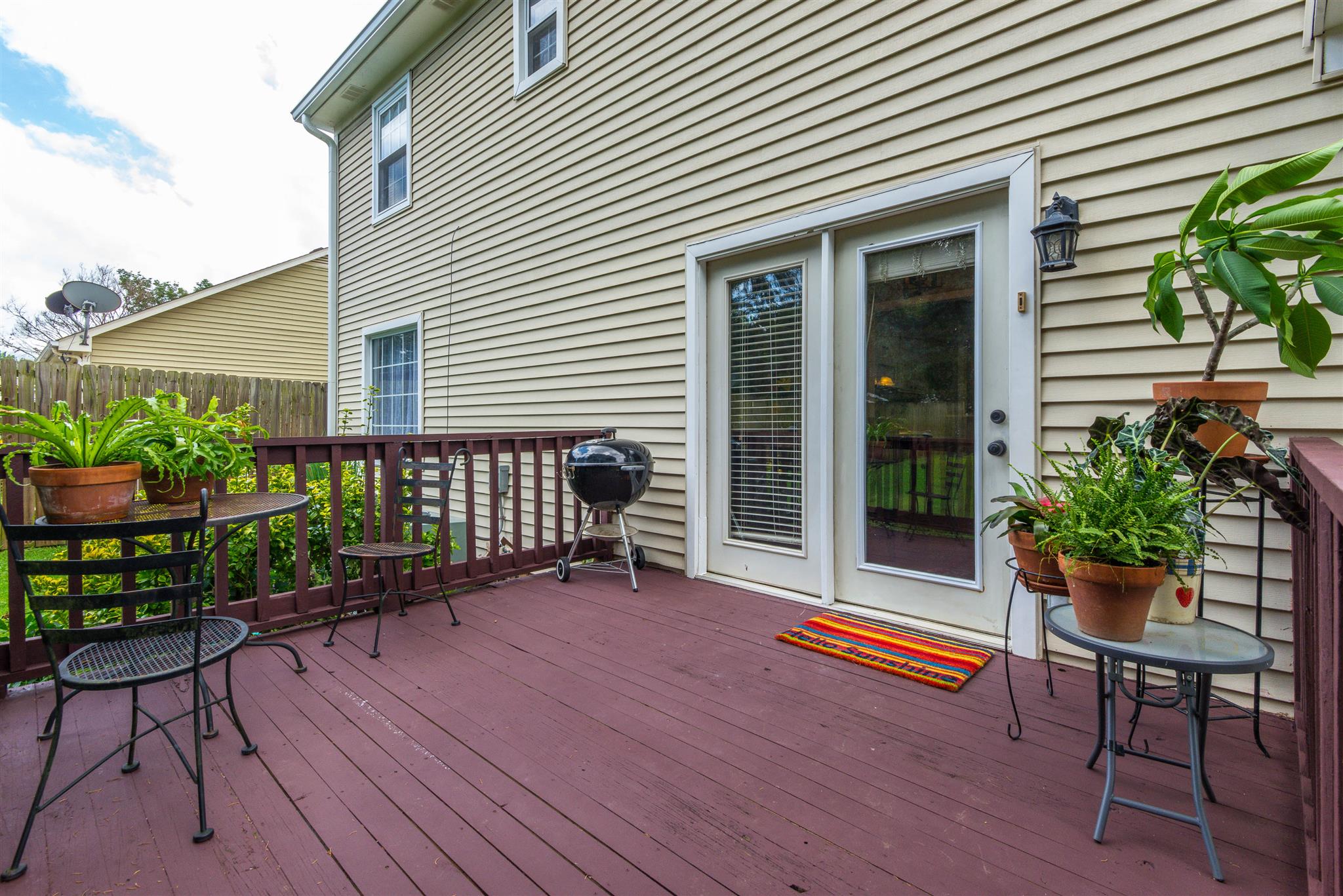 316 Cedarcliff Road Antioch, TN 37013 - Photo 7 of 27 a view of a house with backyard and sitting area