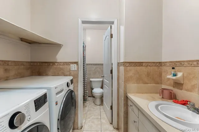 $1,049,000 | 141 Blauvelt Road, Unit 103, Monsey, NY 10952