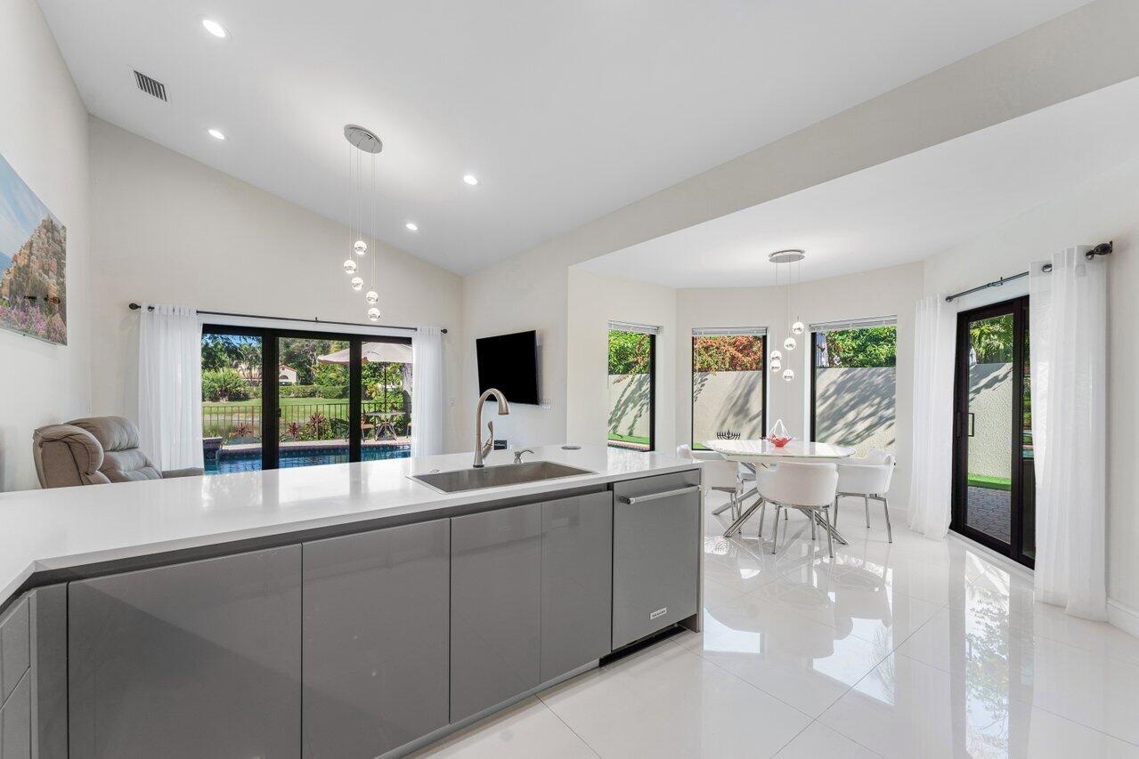 23419 Mirabella Circle South Boca Raton, FL 33433 - Photo 18 of 57 023-23419MirabellaCircleSouth-BocaRaton-