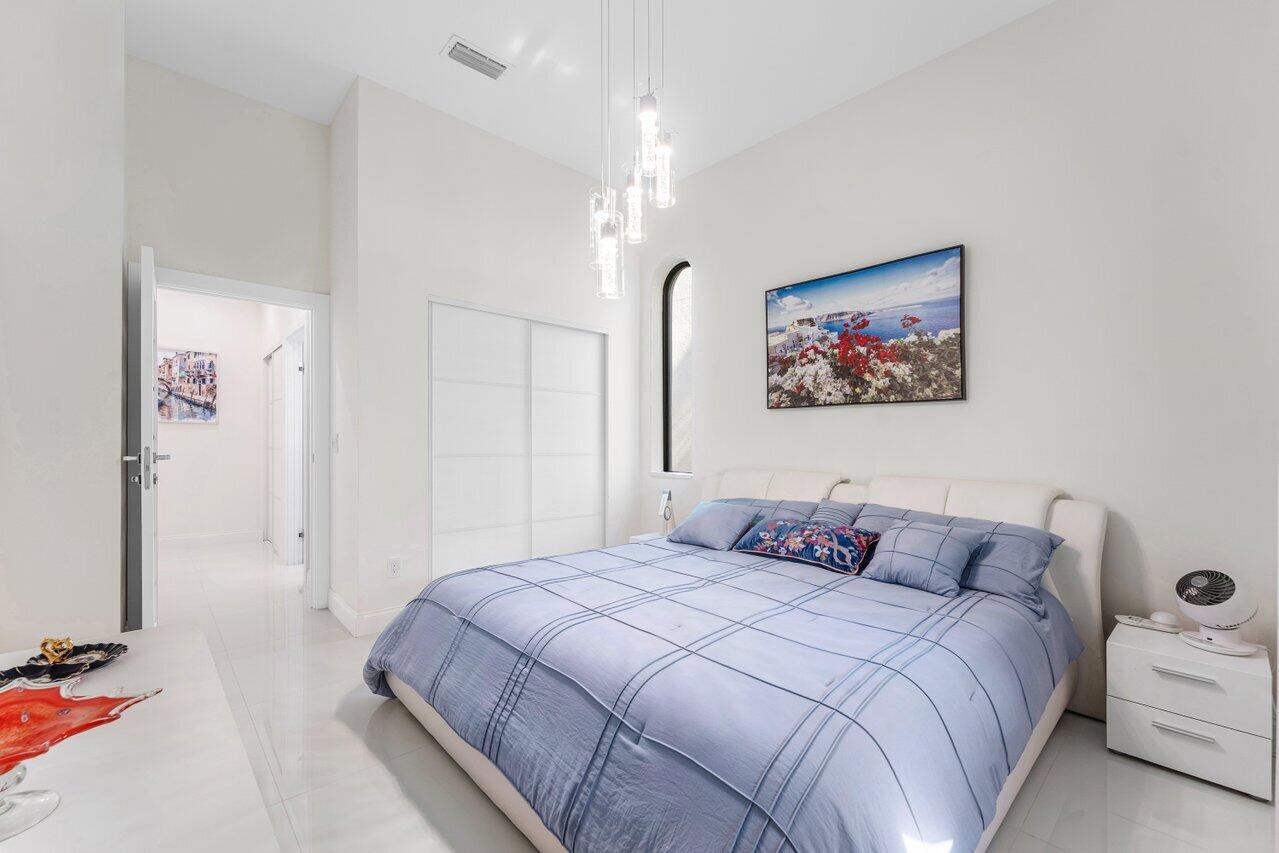 23419 Mirabella Circle South Boca Raton, FL 33433 - Photo 24 of 57 031-23419MirabellaCircleSouth-BocaRaton-