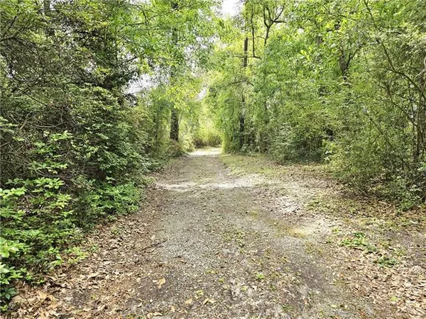 $535,000 | 40477 Crawford Landing Road, Slidell, LA 70461