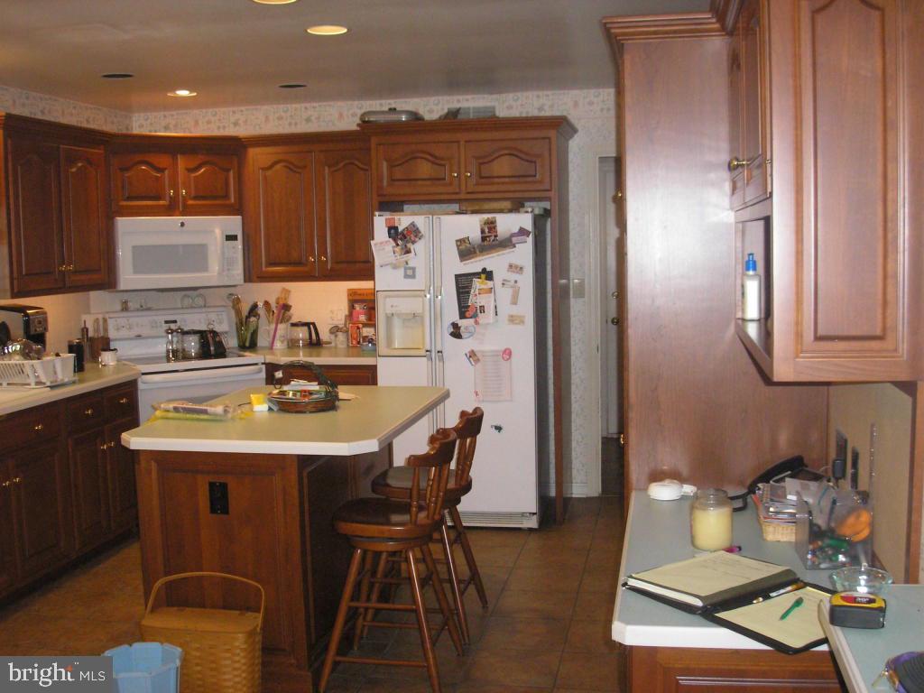 1251 Hunsicker Road Lancaster, PA 17601 - Photo 7 of 28 Gallery Image 7