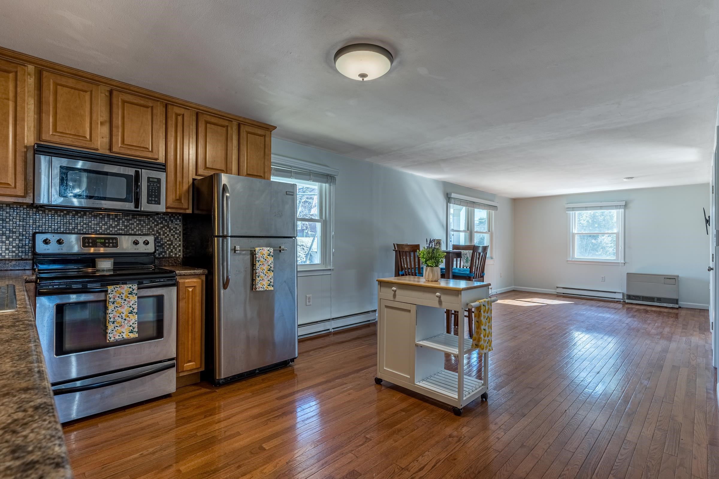 36 Whipple Road, Unit 6 Kittery, ME 03904 - Photo 1 of 28