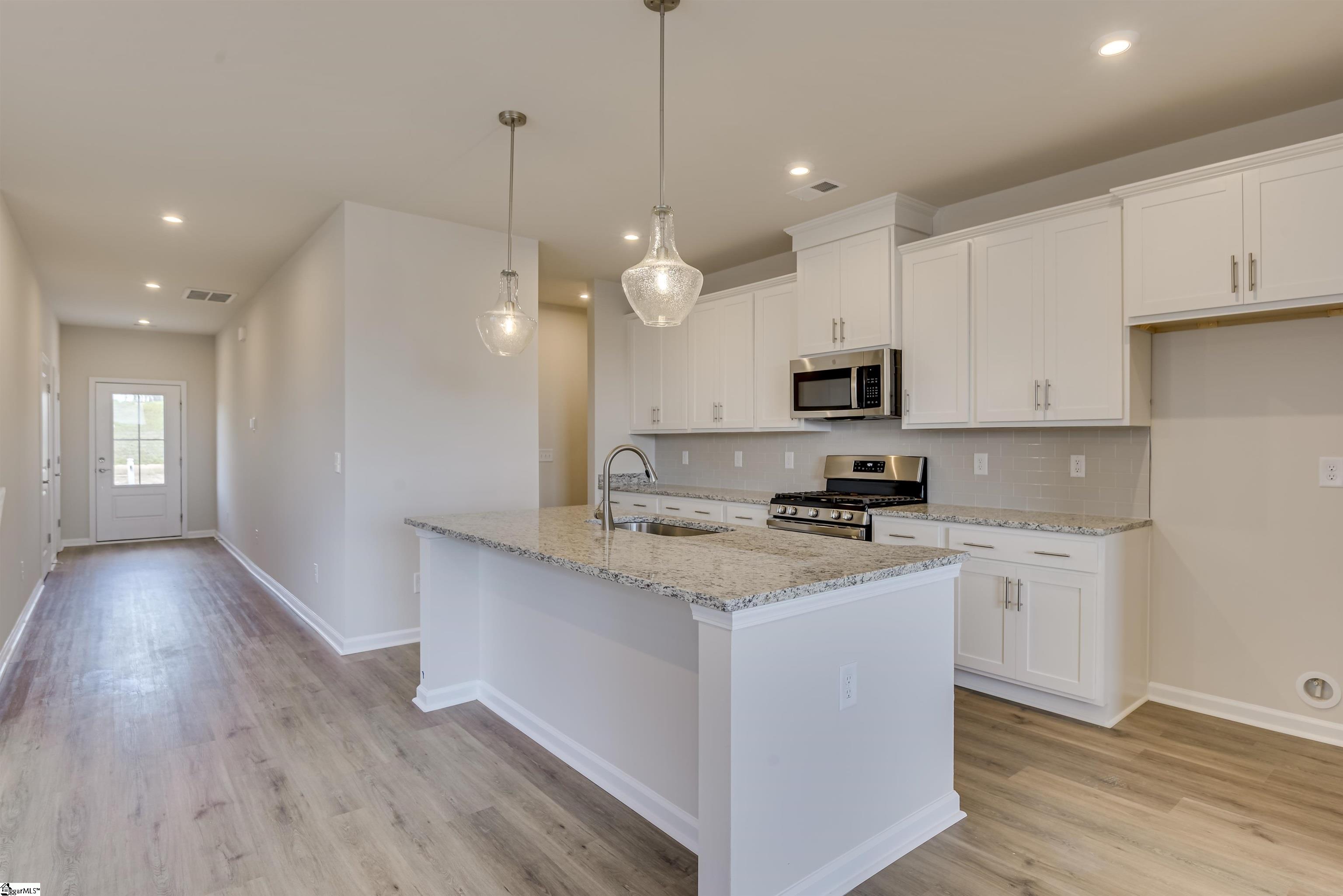 6 Quinn Lane Fountain Inn, SC 29644 - Photo 6 of 36