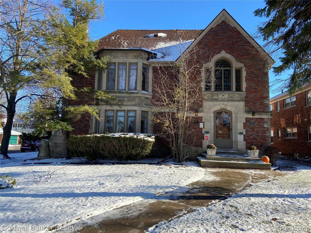 798 Trombley Road Grosse Pointe, MI 48230 - Photo 1 of 37