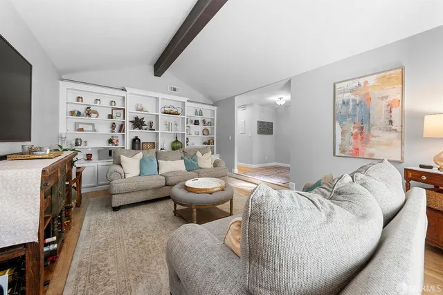 $1,899,000 | 3299 Runnymede Court, Pleasanton, CA 94588