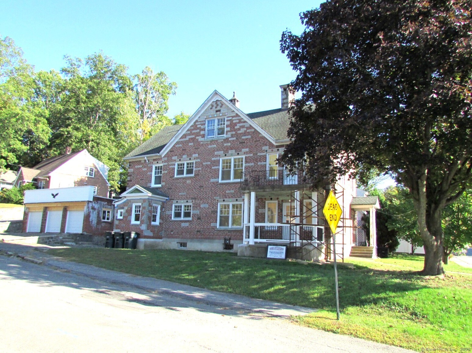 front view of house with a yard