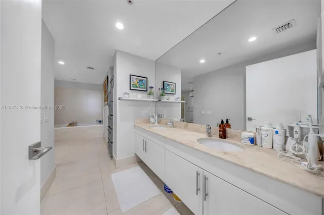 $865,000 | 7929 West Drive, Unit 1503, North Bay Village, FL 33141