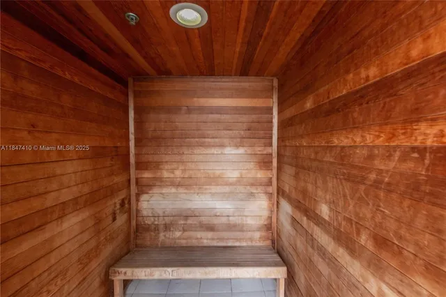 $865,000 | 7929 West Drive, Unit 1503, North Bay Village, FL 33141