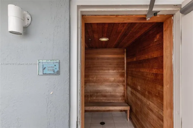 $865,000 | 7929 West Drive, Unit 1503, North Bay Village, FL 33141