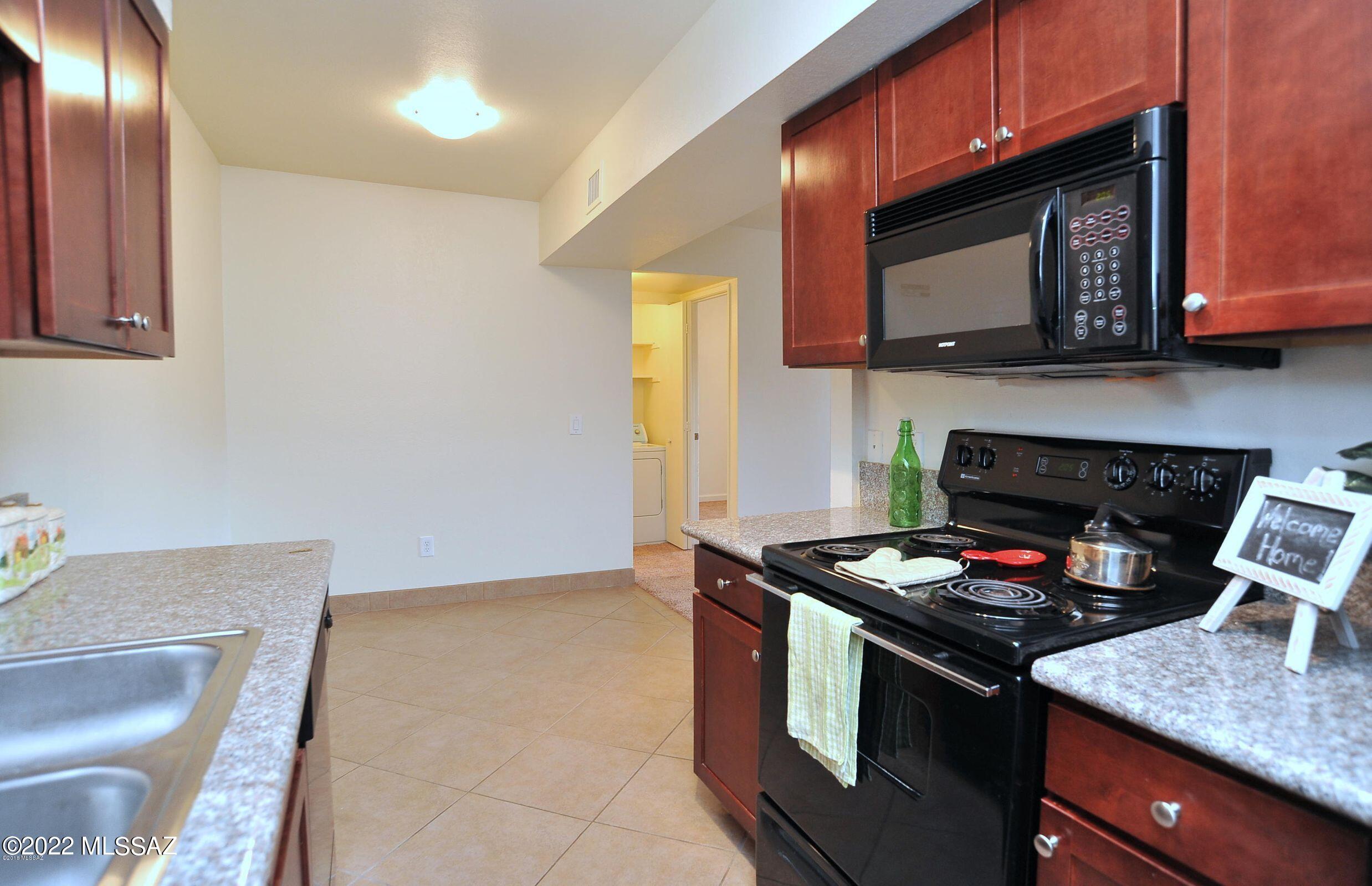 3357 North Country Club Road, Unit 8 Tucson, AZ 85716 - Photo 4 of 24