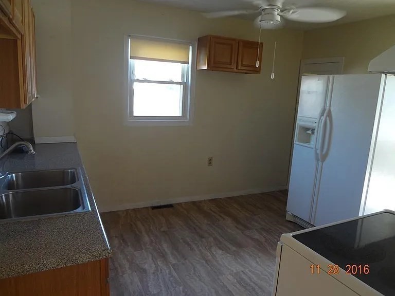 64 Berkshire Avenue Springfield, MA 01109 - Photo 15 of 24