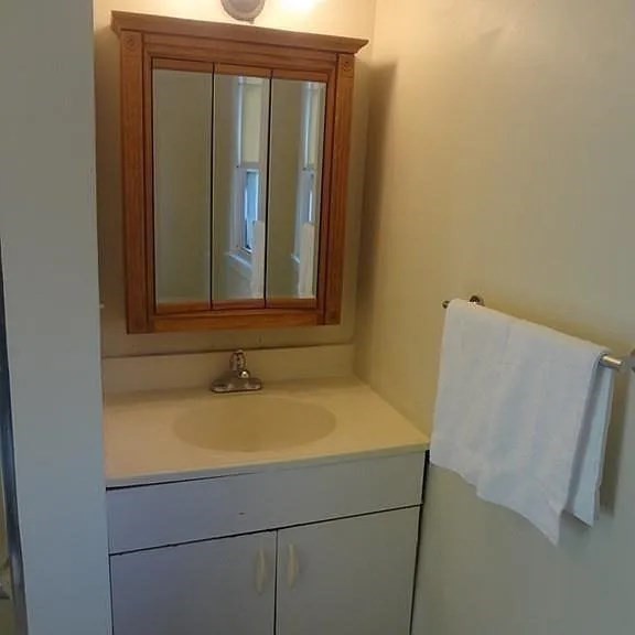 64 Berkshire Avenue Springfield, MA 01109 - Photo 17 of 24