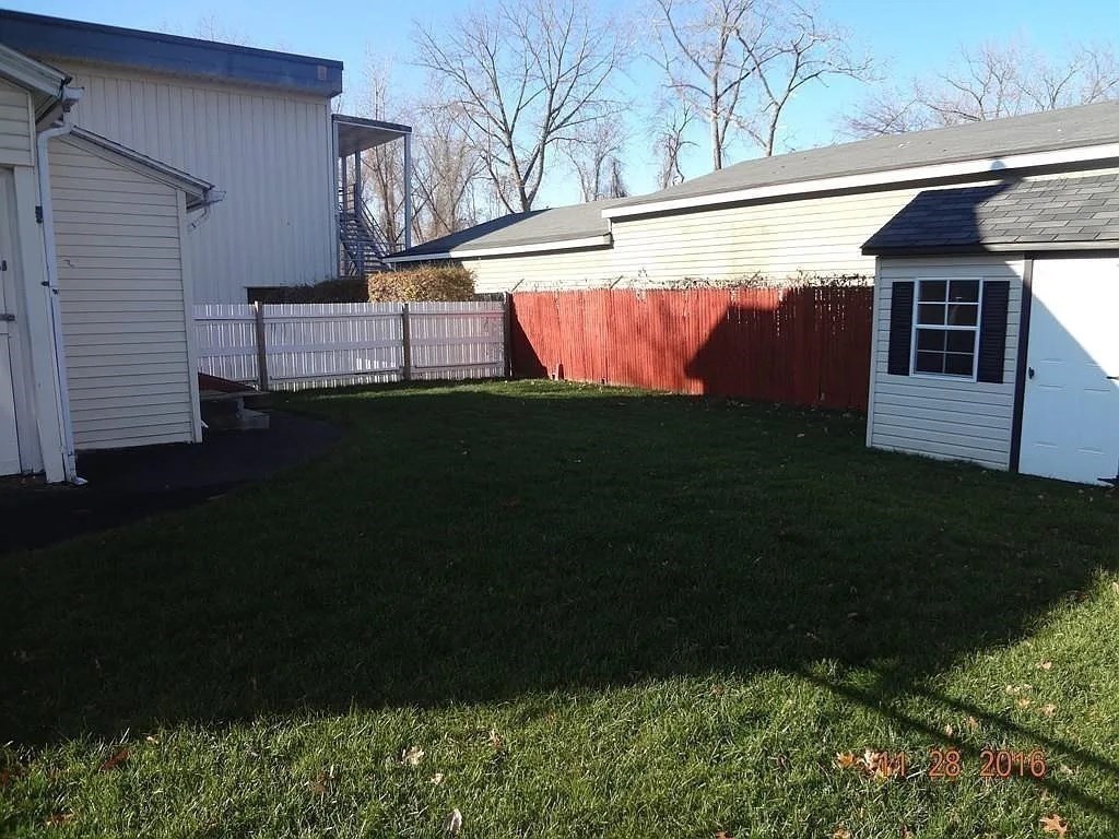 64 Berkshire Avenue Springfield, MA 01109 - Photo 20 of 24