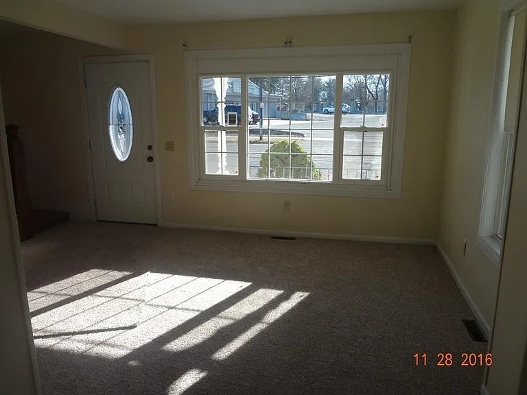 64 Berkshire Avenue Springfield, MA 01109 - Photo 23 of 24