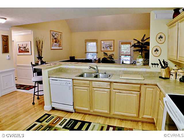 3120 Barnack Road Midlothian, VA 23112 - Photo 8 of 24 Kitchen