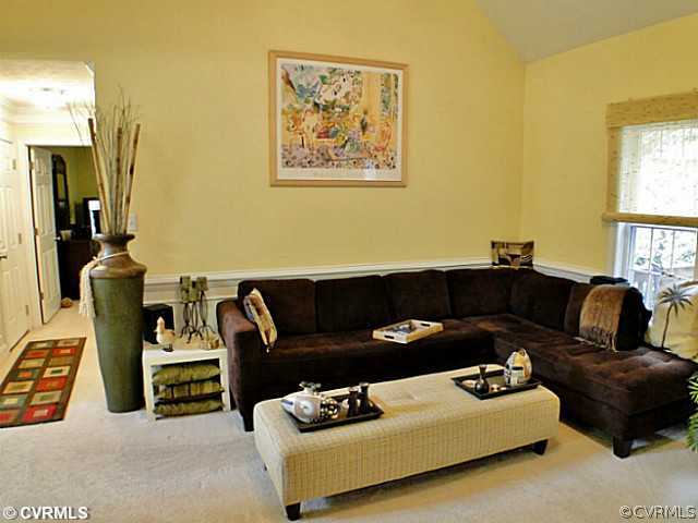 3120 Barnack Road Midlothian, VA 23112 - Photo 9 of 24 Den/Family/Great Room