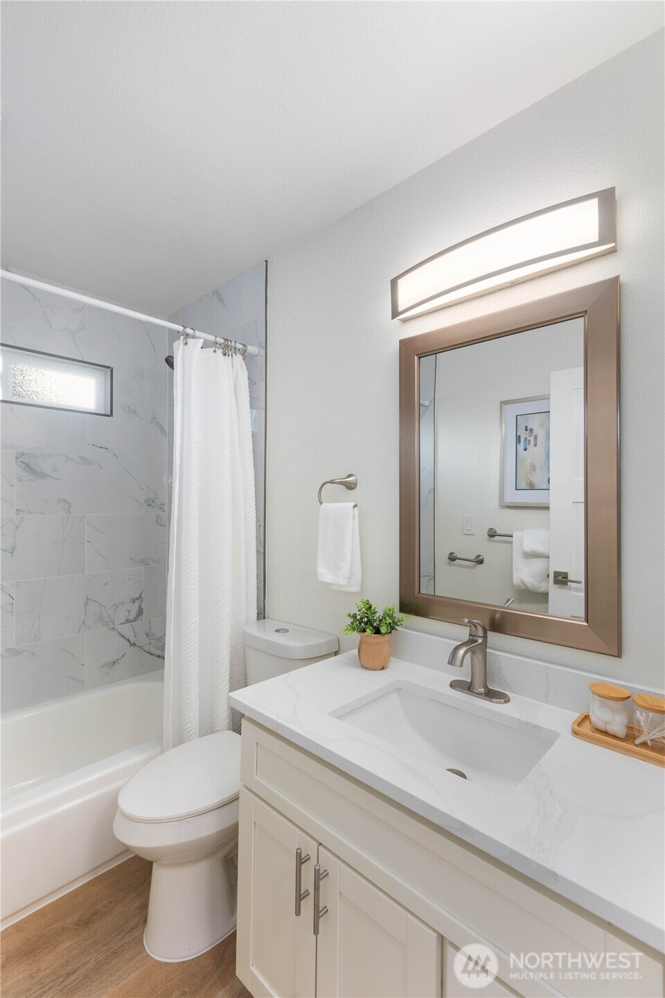 14009 145th Avenue Southeast Renton, WA 98059 - Photo 16 of 31