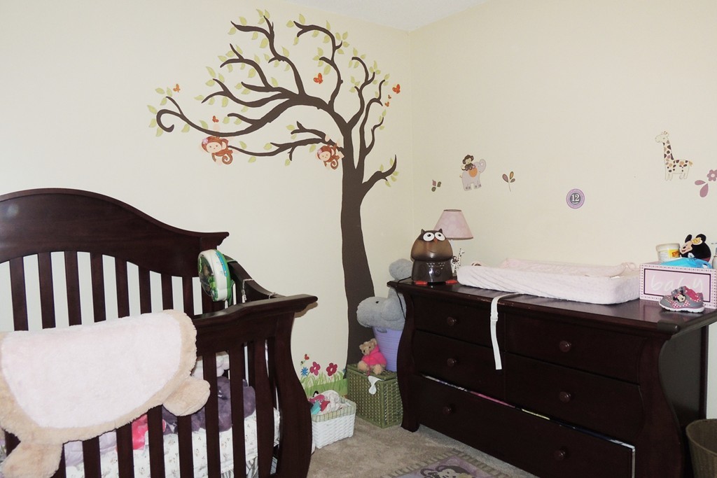 208 Jeffrey Road Springfield, MA 01119 - Photo 14 of 28