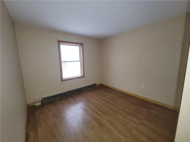 $194,900 | 2055 Markleton School Road, Rockwood, PA 15557