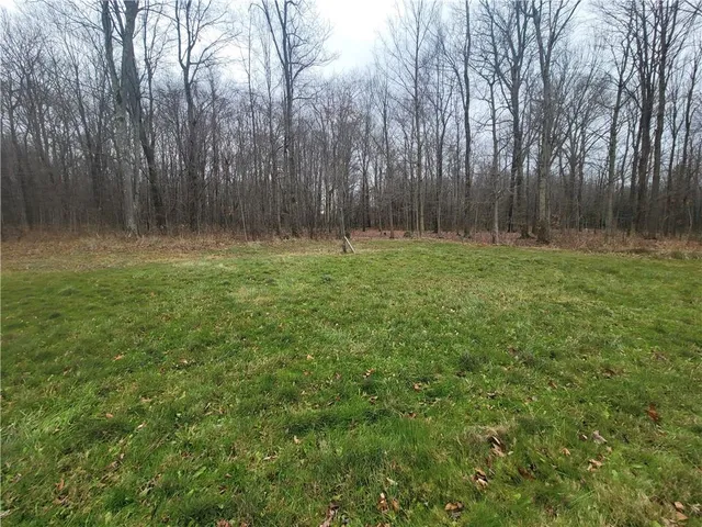 $194,900 | 2055 Markleton School Road, Rockwood, PA 15557