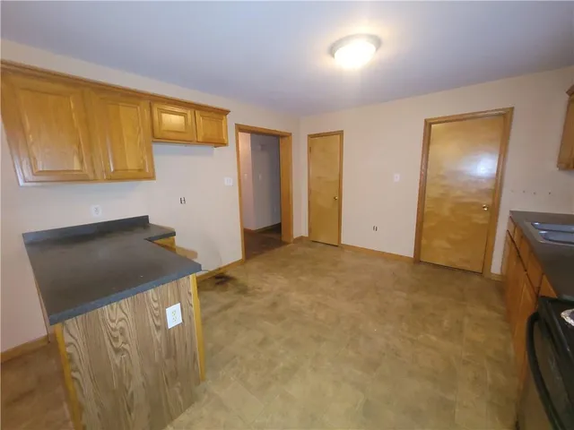 $194,900 | 2055 Markleton School Road, Rockwood, PA 15557