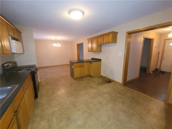 a view of a storage & utility room