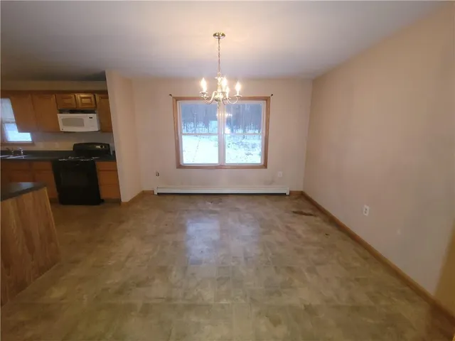 $194,900 | 2055 Markleton School Road, Rockwood, PA 15557