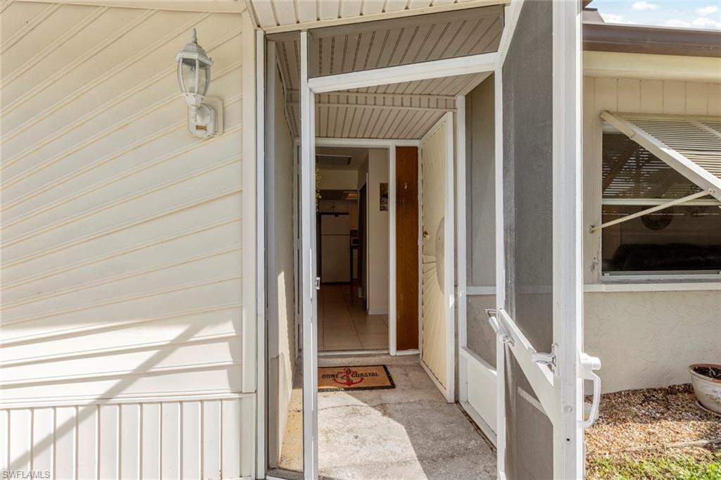 7233 Jasmine Road Fort Myers, FL 33967 - Photo 2 of 30