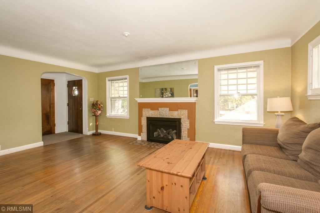1771 Pascal Street Falcon Heights, MN 55113 - Photo 5 of 22 Gallery Image 5