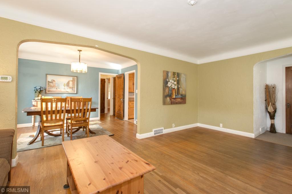 1771 Pascal Street Falcon Heights, MN 55113 - Photo 7 of 22 Gallery Image 7