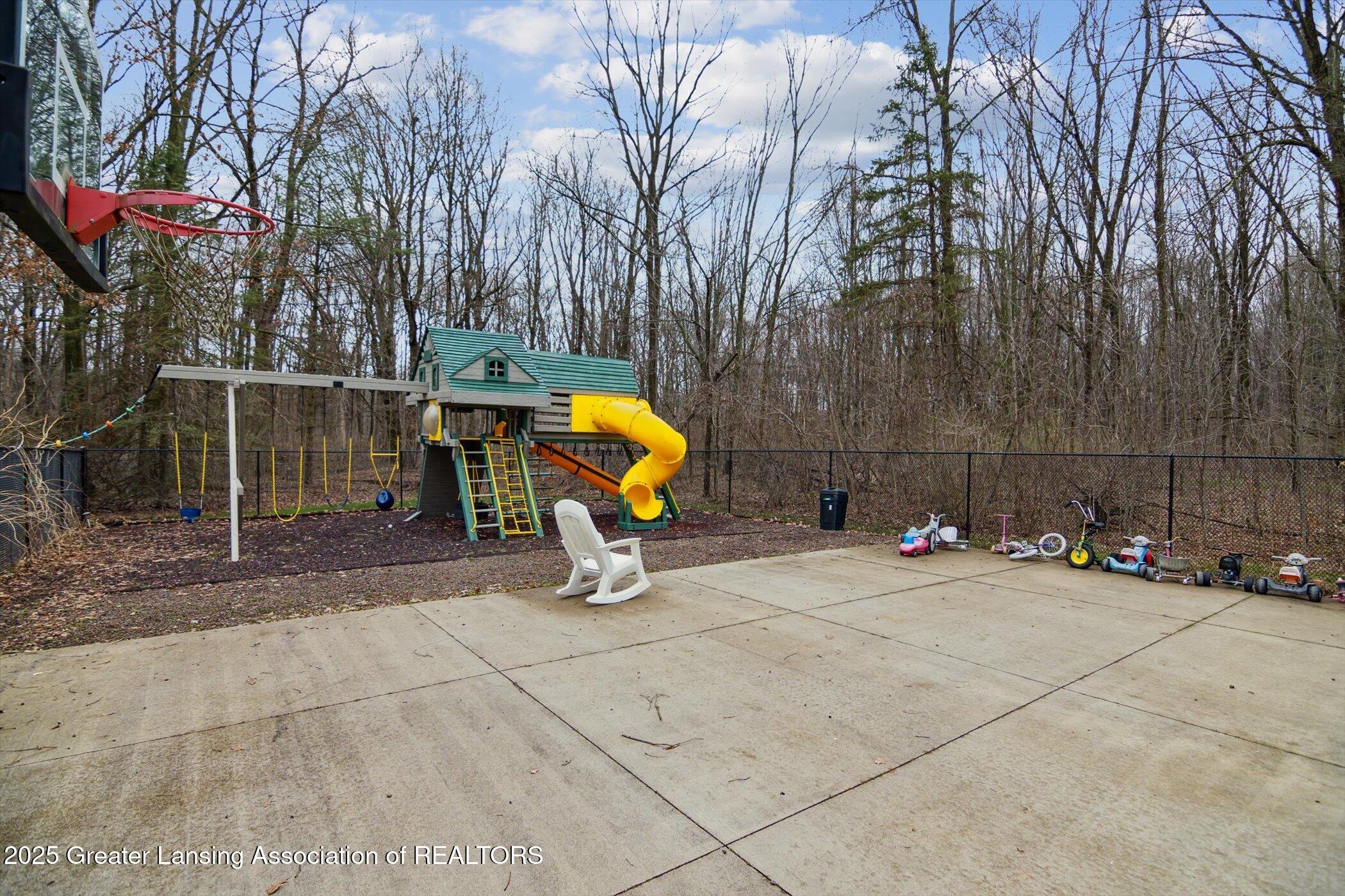 2865 Hagadorn Road Mason, MI 48854 - Photo 78 of 133 077-2865-Hagadorn-Rd-Mason-MI-48854-Wind