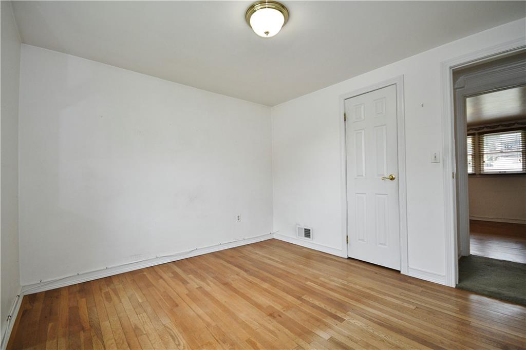 371 Chess Street Bridgeville, PA 15017 - Photo 13 of 14