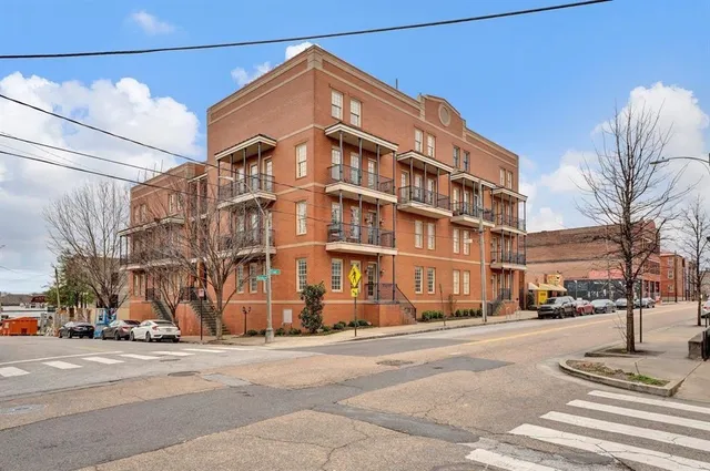 $299,000 | 65 West Pontotoc Avenue, Unit 102, Memphis, TN 38103