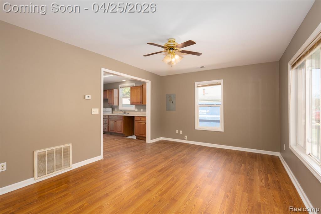 3421 North Genesee Road Flint, MI 48506 - Photo 9 of 31