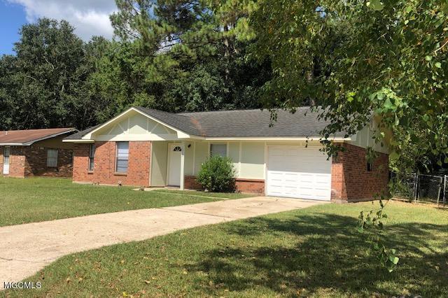 1712 Timber Lane Road Gautier, MS 39553 - Photo 2 of 13 IMG_0648