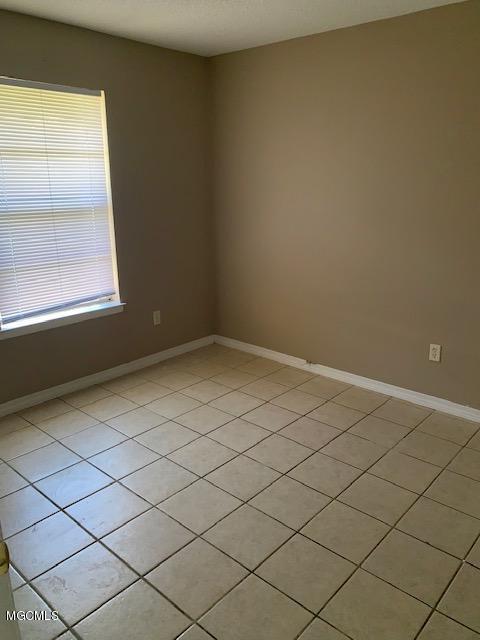 1712 Timber Lane Road Gautier, MS 39553 - Photo 8 of 13 IMG_0479