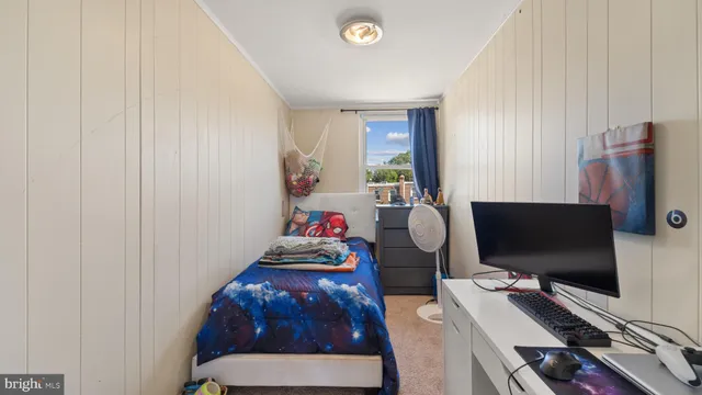 $1,900 | 305 North Bishop Avenue, Clifton Heights, PA 19018