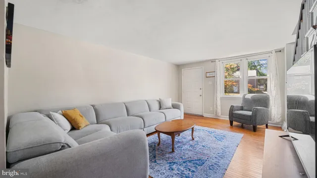 $1,900 | 305 North Bishop Avenue, Clifton Heights, PA 19018