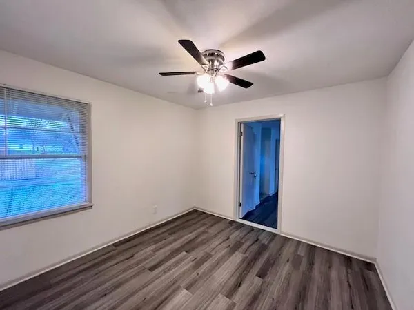 $1,400 | 208 North 36th Street, Corsicana, TX 75110