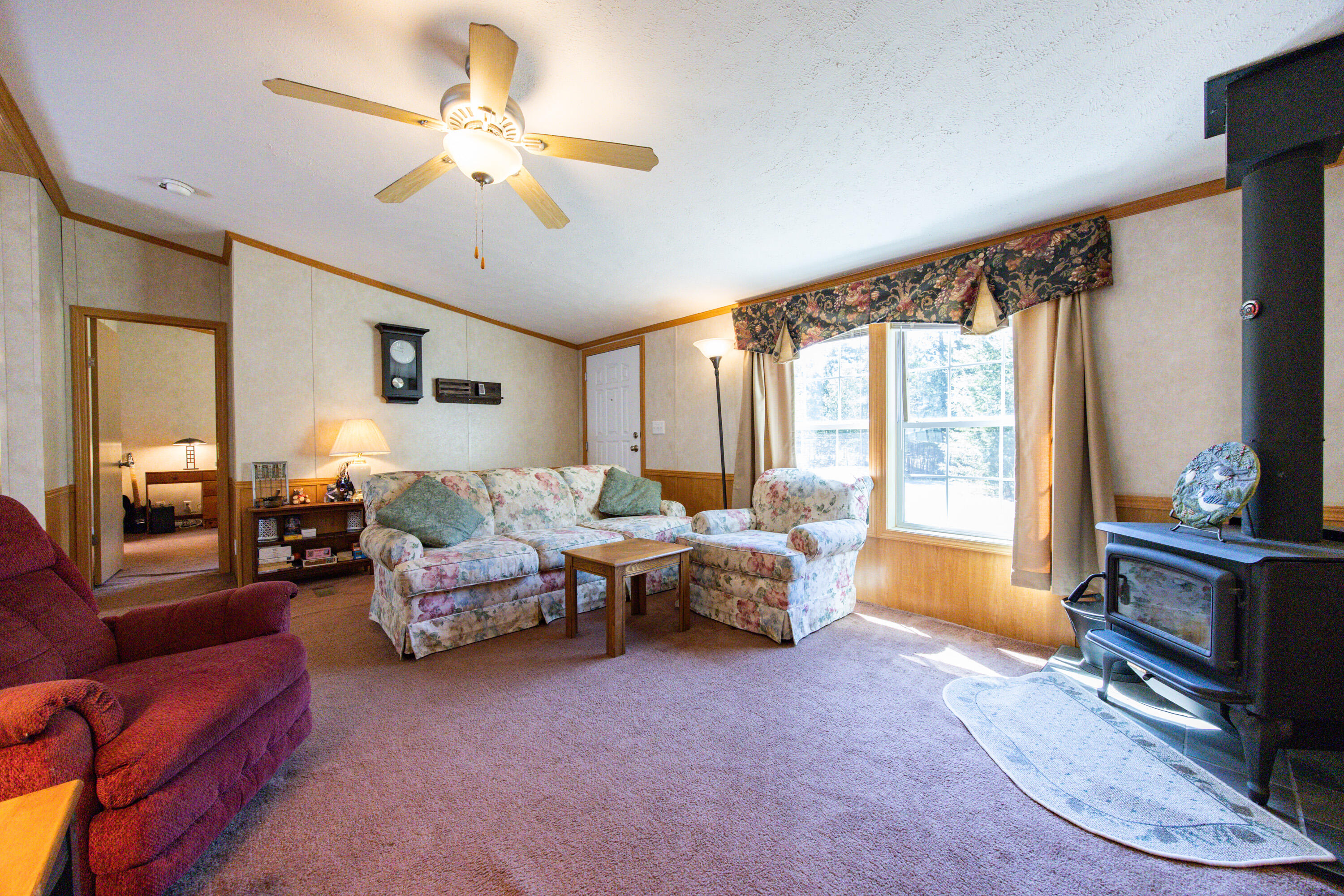 128 Cross Road China, ME 04358 - Photo 29 of 55 Living Room
