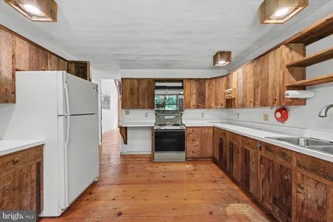 $350,000 | 639 Glenwood Road, Hop Bottom, PA 18824