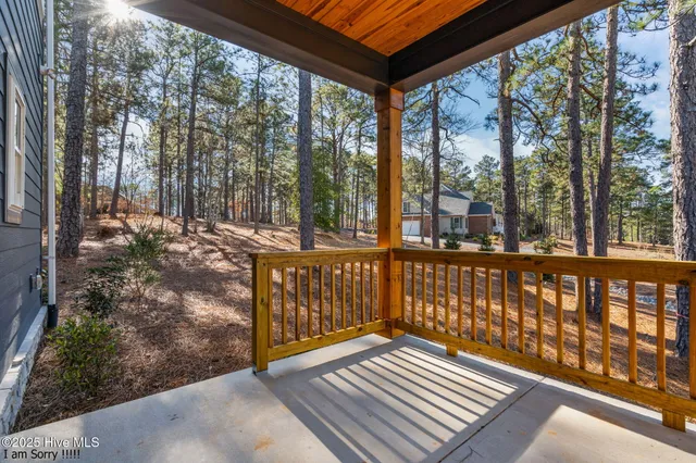 $595,000 | 101 Douglas Drive, West End, NC 27376