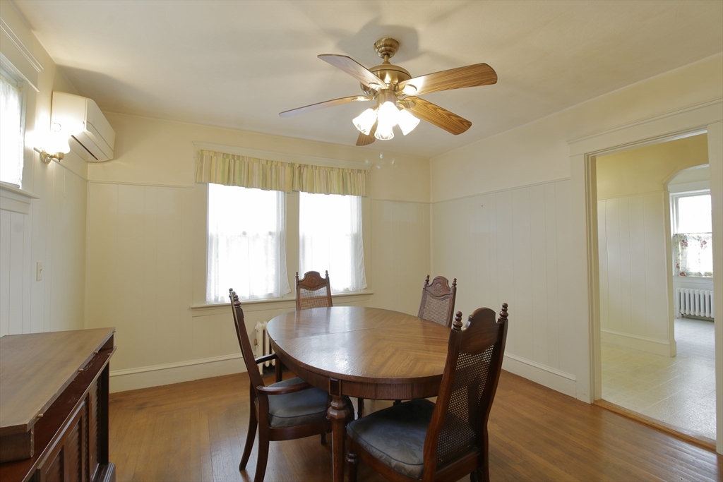 53 Dexterdale Road Providence, RI 02906 - Photo 8 of 34 Gallery Image 8