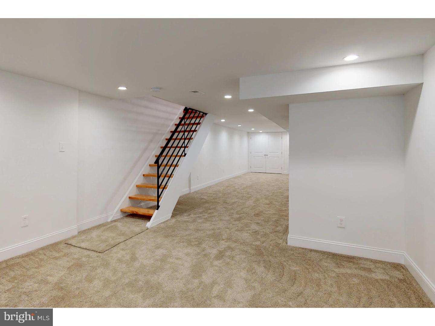 1518 Tasker Street Philadelphia, PA 19145 - Photo 10 of 25 Gallery Image 10