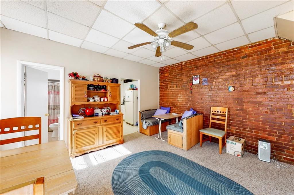 3201 Niagara Street Pittsburgh, PA 15213 - Photo 5 of 25 Gallery Image 5