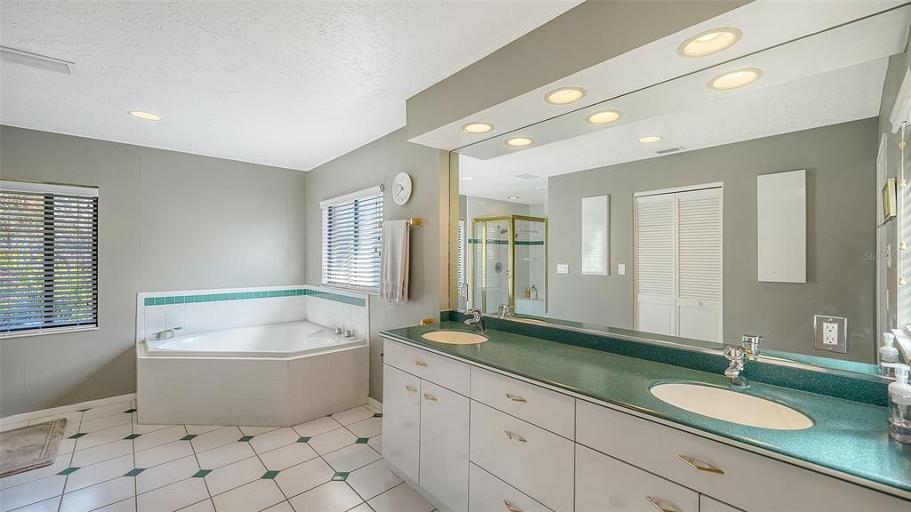 3131 Bayou Sound Longboat Key, FL 34228 - Photo 26 of 43